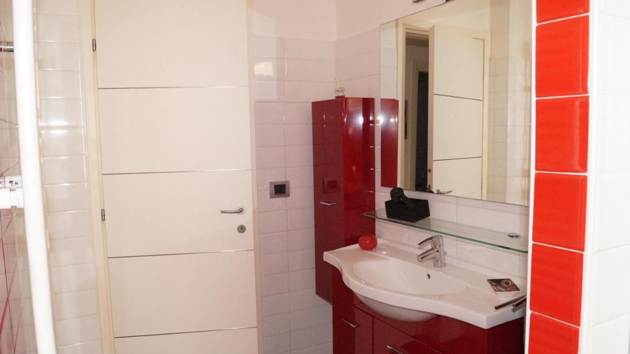 Bed And Breakfast Da Nonna Ezia Albenga Exterior photo
